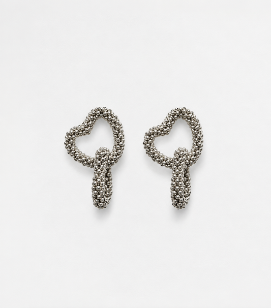 Aretes corazon entrelazados dobles plateado